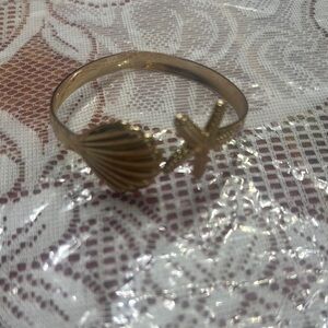 Gold Starfish and Shell Ring